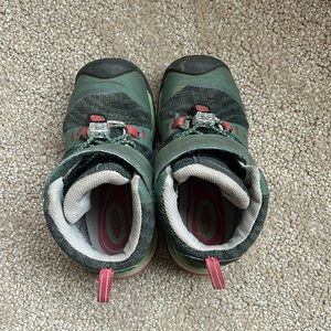 Keen hiking boots